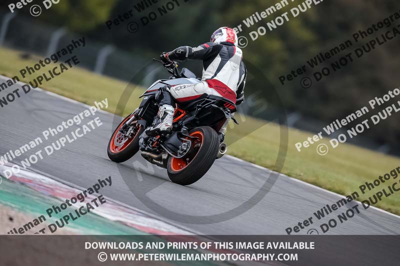 PJM Photography;donington no limits trackday;donington park photographs;donington trackday photographs;no limits trackdays;peter wileman photography;trackday digital images;trackday photos